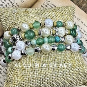Aventurine and pearls Multi-Green and Silver Beaded Bracelet Set